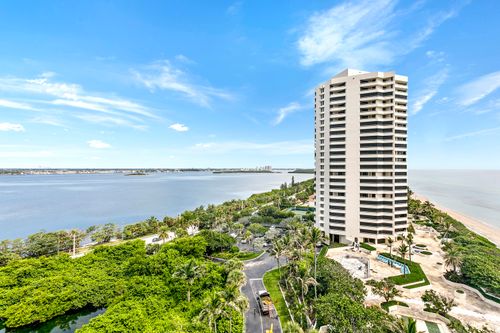 10c-5070 N Ocean Dr, Riviera Beach, FL, 33404-2625 | Card Image