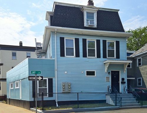1 Jay St, Cambridge, MA, 02139-3877 | Card Image
