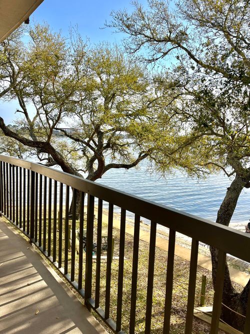 b202-214 Miracle Strip Pkwy Sw, Fort Walton Beach, FL, 32548-6666 | Card Image