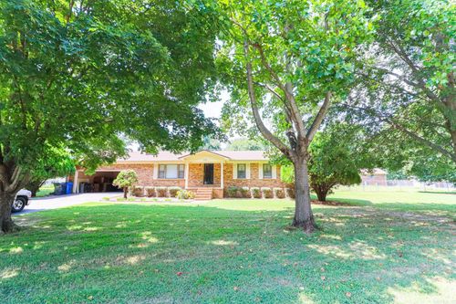 1101 Oriole Dr, Jonesboro, AR, 72405-8463 | Card Image
