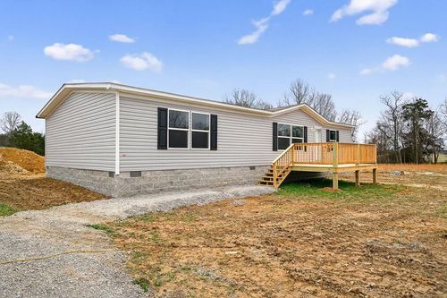 129 Earl Phillips Ln, Hilham, TN, 38568-5812 | Card Image