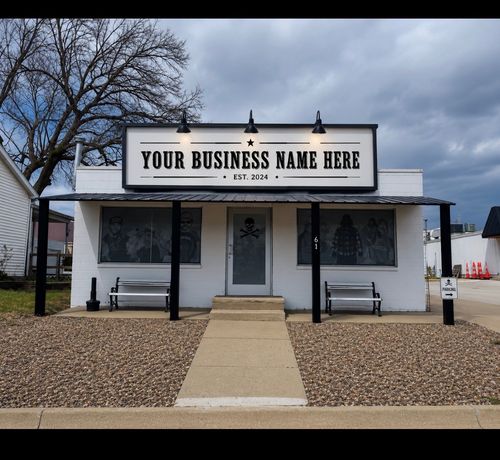 61 E Washington St, Winterset, IA, 50273-1956 | Card Image