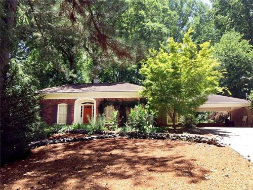 4690 Huntley Dr, Atlanta, GA, 30342-2728 | Card Image