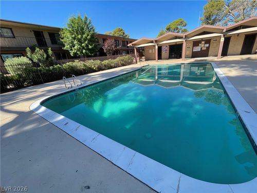 24-605 S Royal Crest Circle, Las Vegas, NV, 89169 | Card Image