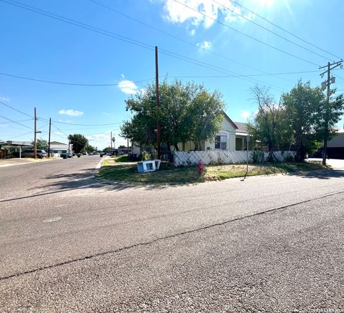 1619 Convent Ave, Laredo, TX, 78040-3738 | Card Image