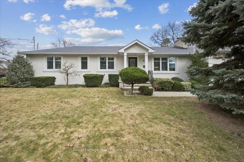 281 Pinehurst Drive, Oakville, ON, L6J4X2 | Card Image