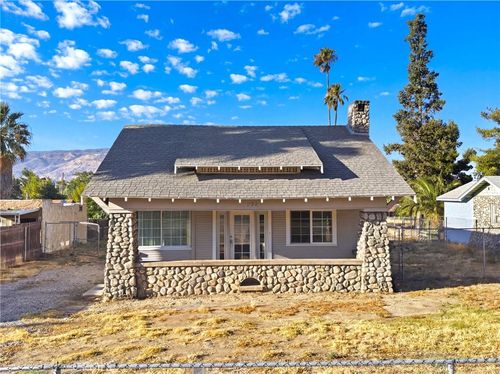 292 E George St, Banning, CA, 92220 | Card Image