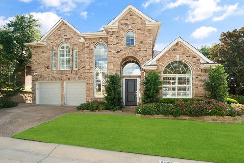 8915 White Pine Ln, Dallas, TX, 75238-3385 | Card Image