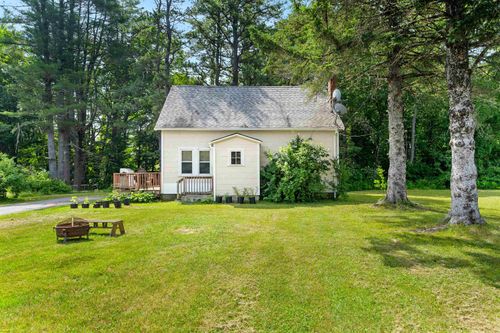 17 Lawson Ave, Franklin, NH, 03235-1074 | Card Image