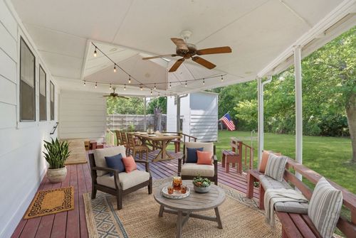 1800 Island Byu, Bonham, TX, 75418-2639 | Card Image