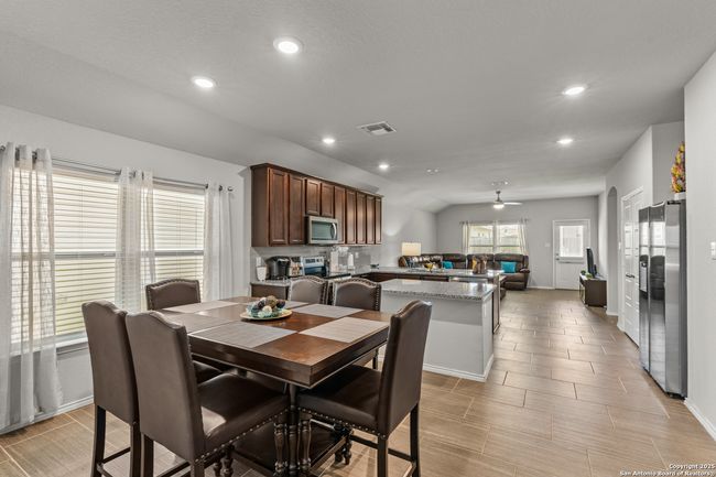 7639 Coffee Ml, House other with 3 bedrooms, 3 bathrooms and null parking in San Antonio TX | Image 8