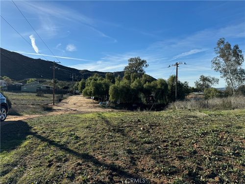 15 Orange St, Menifee, CA, 92584 | Card Image