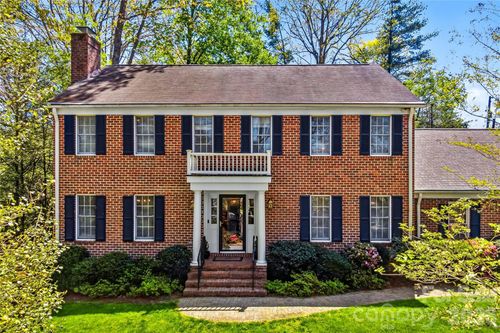 1218 Everette Pl, Hendersonville, NC, 28791-3326 | Card Image