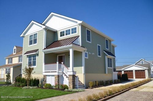 23 Parkway, Point Pleasant Beach, NJ, 08742-3269 | Card Image