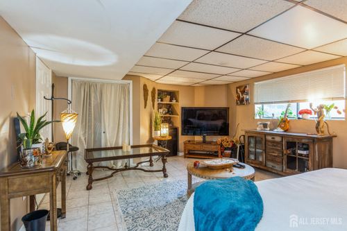 217 Silver Ln, Old Bridge, NJ, 08857-3336 | Card Image