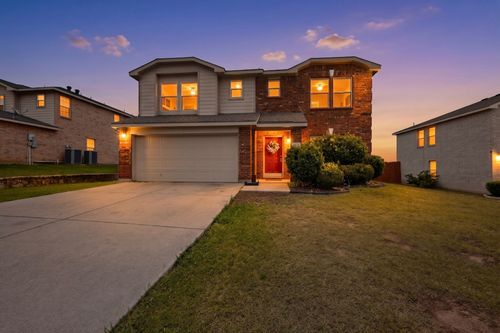 2435 Castle Pines Dr, Burleson, TX, 76028-7899 | Card Image