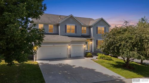 16147 U Cir, Omaha, NE, 68135-3160 | Card Image