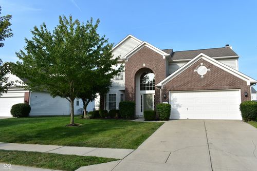 14010 Avalon East Dr, Fishers, IN, 46037-6213 | Card Image