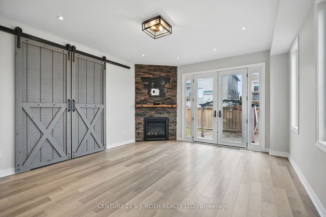 1 Kennedy Blvd, House other with 6 bedrooms, 5 bathrooms and 8 parking in Alliston ON | Image 11