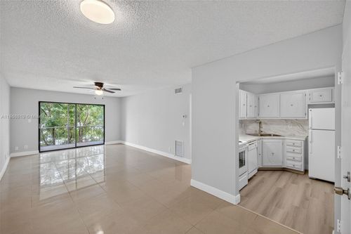 apt-209-3109 Oakland Shores Dr, Oakland Park, FL, 33309-5688 | Card Image