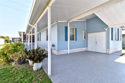 7627 Great Bear Lake Drive, House other with 2 bedrooms, 2 bathrooms and null parking in Micco FL | Image 3