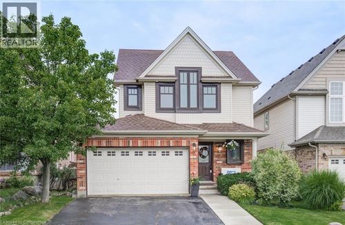 22 Pebblecreek Dr, Kitchener, ON, N2A4J8 | Card Image