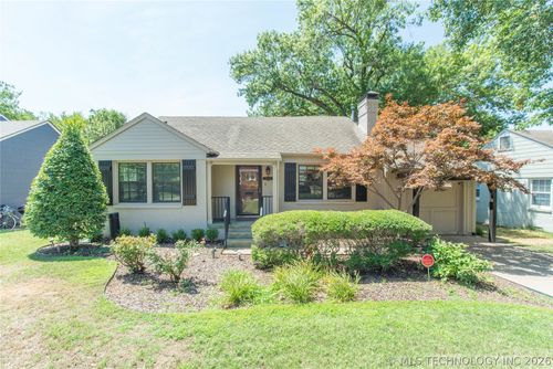2644 E 19th St, Tulsa, OK, 74104-5808 | Card Image
