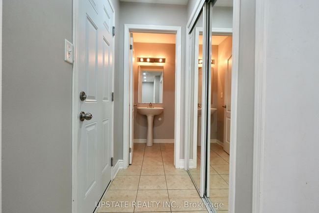 UPPER - 18 Caliper Rd, House attached with 4 bedrooms, 3 bathrooms and 2 parking in Brampton ON | Image 11