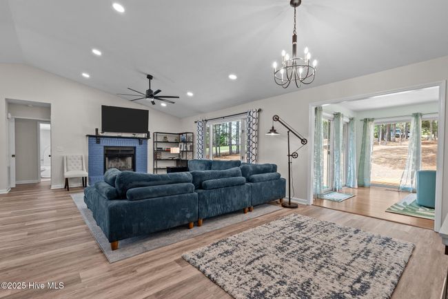 180 Lancashire Ln, House other with 3 bedrooms, 2 bathrooms and 4 parking in West End NC | Image 15