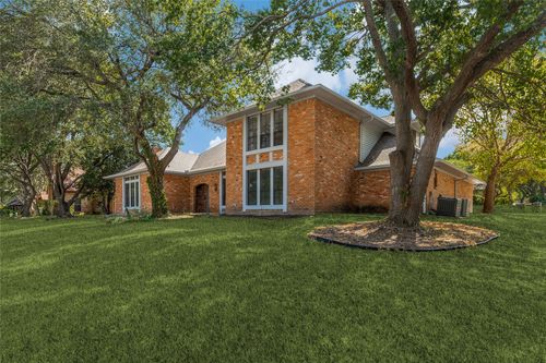 5013 Country Place Dr, Plano, TX, 75023-5108 | Card Image