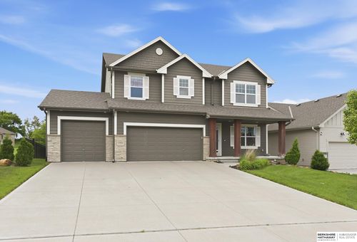 17021 Aurora Street, Omaha, NE, 68136 | Card Image