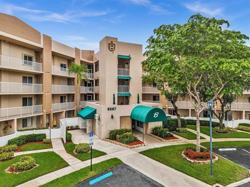 b311-9587 Weldon Cir, Tamarac, FL, 33321-0948 | Card Image