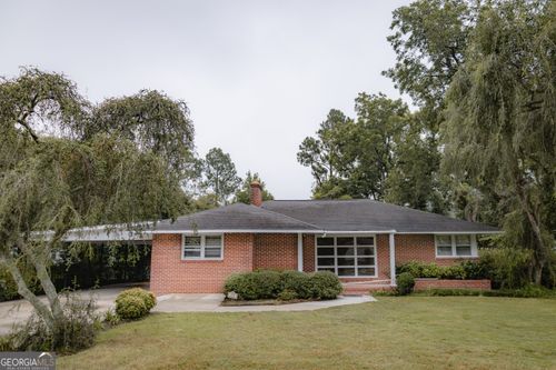 422 Park St, Millen, GA, 30442-1756 | Card Image