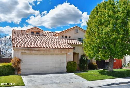 37733 Harvey St, Palmdale, CA, 93550-7062 | Card Image