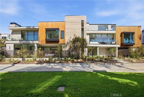 400 Heliotrope Ave, Corona del Mar, CA, 92625 | Card Image