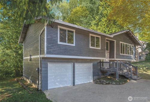 12718 Se 184th Pl, Renton, WA, 98058-7978 | Card Image