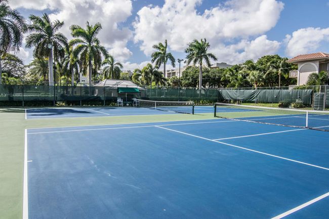 UNIT-202 - 16 Royal Palm Way, Condo with 2 bedrooms, 2 bathrooms and null parking in Boca Raton FL | Image 39