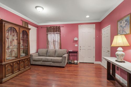 4148 Crumley Way, Antelope, CA, 95843-6242 | Card Image