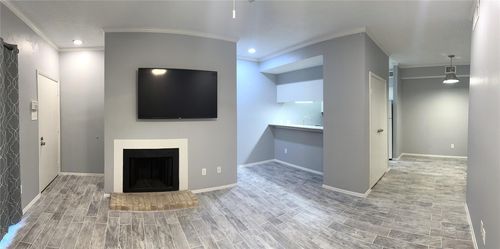 7037 N Holiday Drive, Galveston, TX, 77550 | Card Image