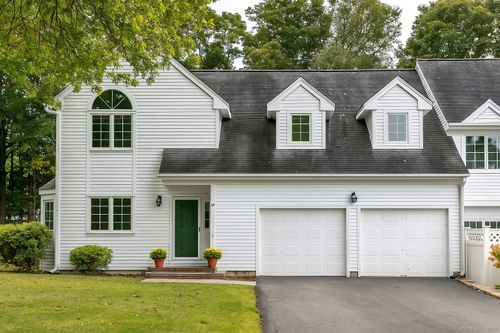 29-29 Quarry Ridge Rd, New Preston Marble Dale, CT, 06777-1620 | Card Image