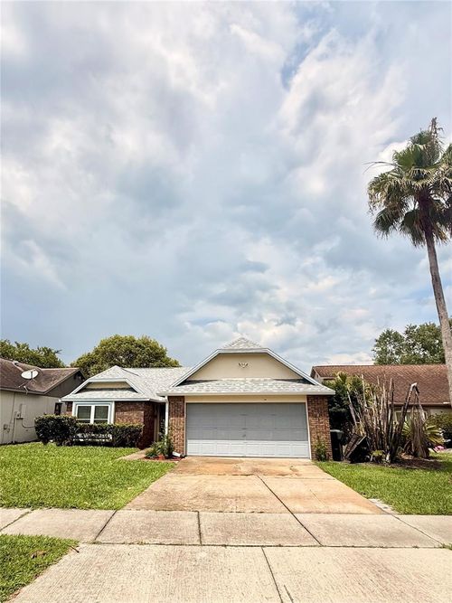 1104 Covington St, OVIEDO, FL, 32765-7078 | Card Image