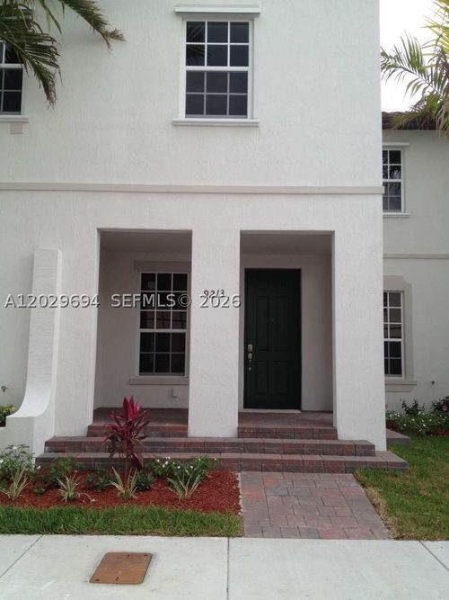 9213 Sw 170th Ave, Miami, FL, 33196-2955 | Card Image