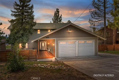 222 Eagle Dr, Big Bear Lake, CA, 92315-2071 | Card Image