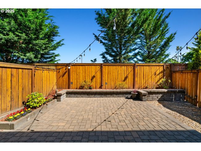 16085 Se Kingbird Dr, House attached with 3 bedrooms, 3 bathrooms and 1 parking in Clackamas OR | Image 30