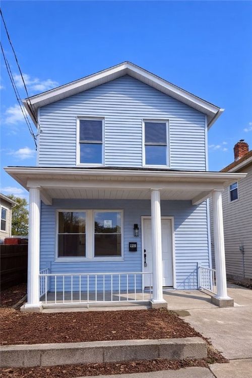 915 2nd St, Monessen, PA, 15062-2017 | Card Image