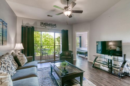 apt-h11-813 Holiday Rdg, Branson, MO, 65616-8460 | Card Image