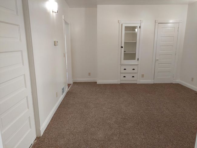 27 Rose St Sw, Home with 0 bedrooms, 0 bathrooms and 8 parking in Grand Rapids MI | Image 11