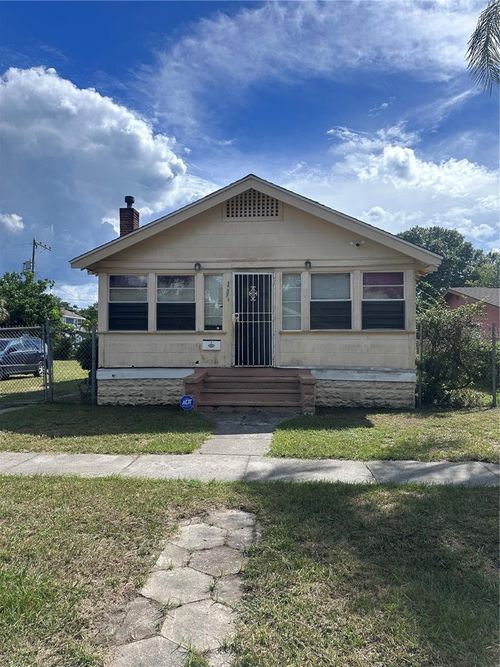 1234 13th Avenue S, ST PETERSBURG, FL, 33705 | Card Image