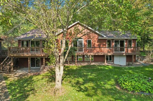 S7725 Eagle Point Drive, Merrimac, WI, 53561 | Card Image