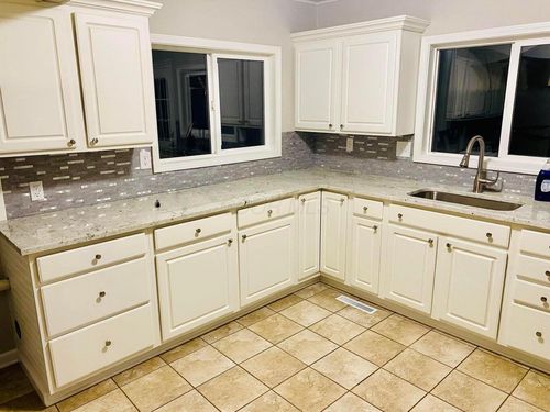4052 Ural Ave, Columbus, OH, 43213-2821 | Card Image